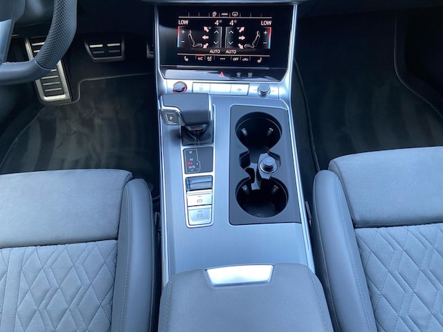 Audi S6 Quattro Sedan