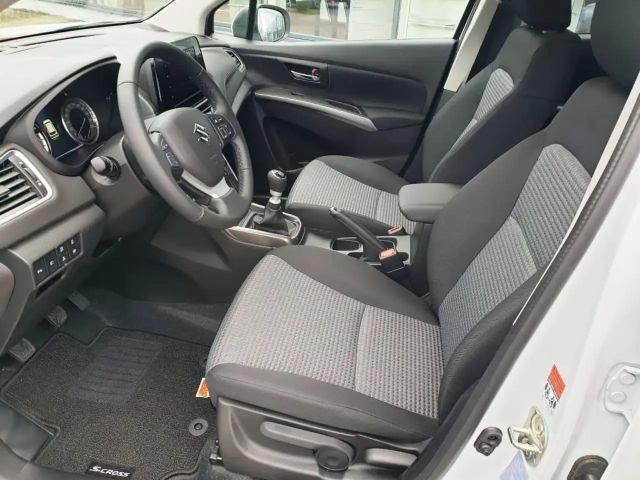 Suzuki S-Cross AllGrip Hybrid