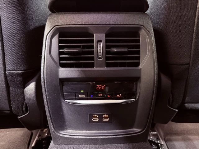 BMW 320 320e Touring