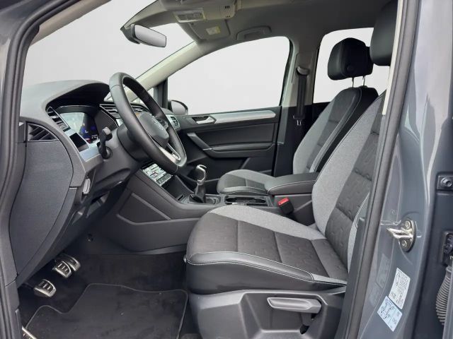 Volkswagen Touran 1.5 TSI