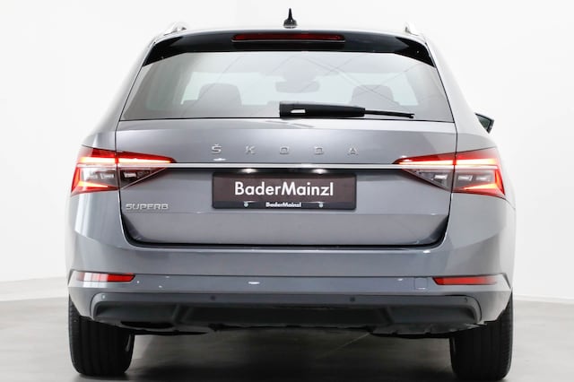 Skoda Superb 2.0 TDI Combi