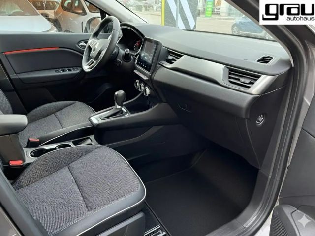 Renault Captur EDC Hybrid Intens TCe 140