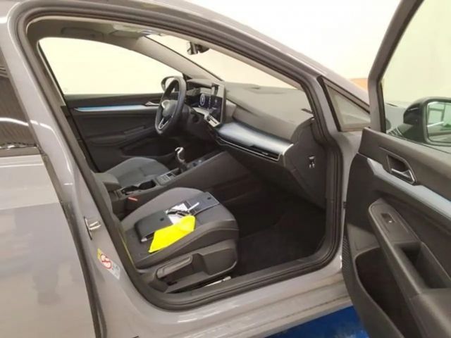 Volkswagen Golf 1.5 TSI