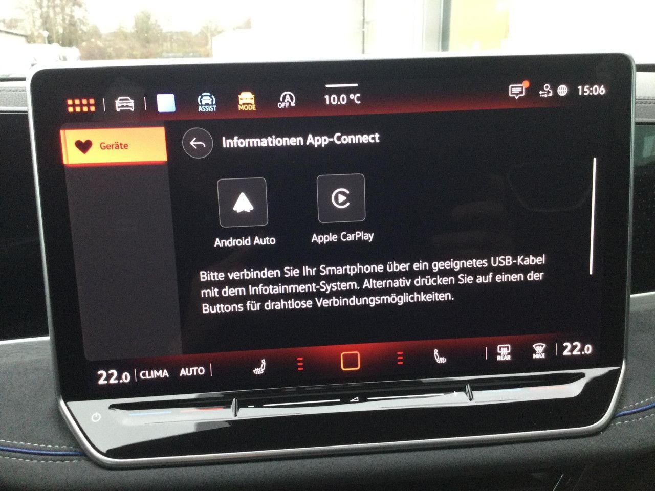 Volkswagen Passat 1.5 eTSI DSG R-Line Variant