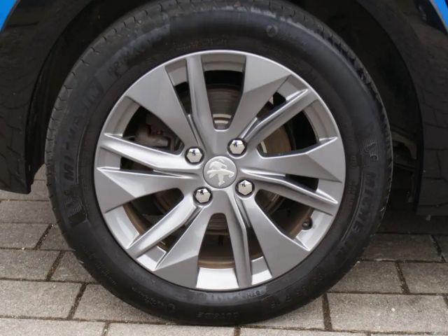 Peugeot E-208 Alluer Elektromotor 136 - 1.Hand/Rückfahrkamera