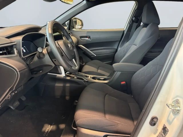 Toyota Corolla Cross Hybride Team D