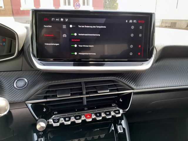 Peugeot 2008 Allure Pack EAT8