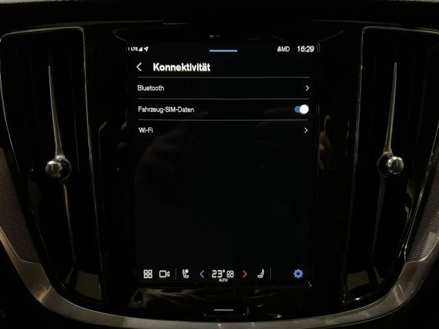 Volvo V60 AWD Dark Plus Recharge T6