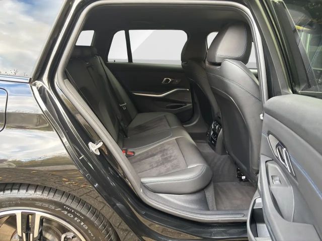 BMW 330 330e M-Sport Touring