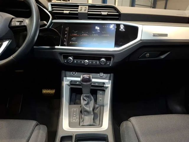 Audi Q3 2.0 TDI S-Tronic