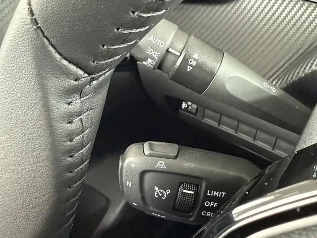 Peugeot 208 Allure Pack PureTech