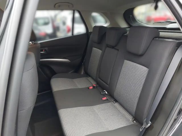 Suzuki S-Cross AllGrip Hybrid