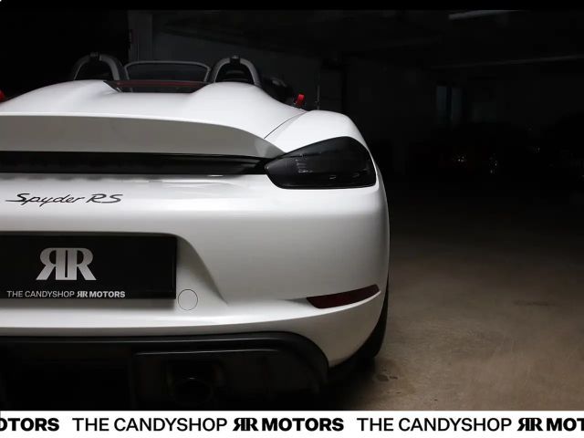 Porsche Cayman 718 RS