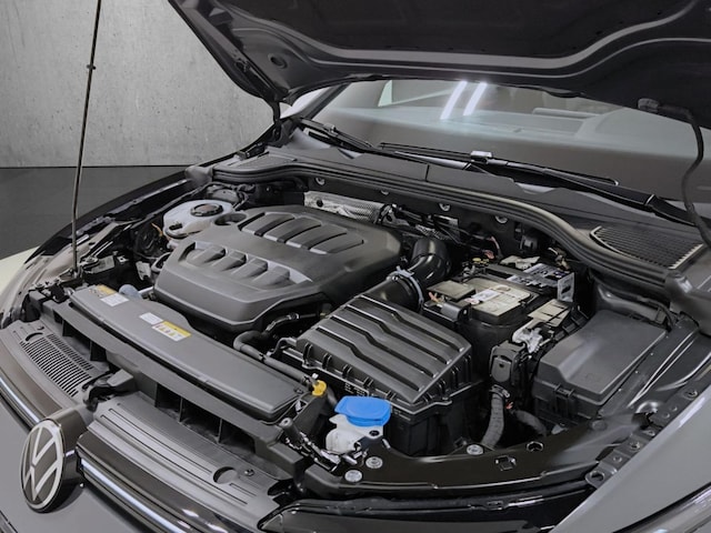 Volkswagen Golf 2.0 TSI DSG R-Line Style