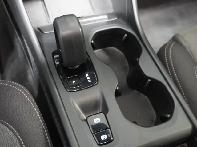 Volvo XC40 Recharge T4