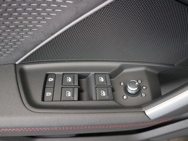 Audi A3 35 TFSI S-Line S-Tronic Sportback