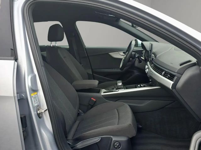 Audi A4 40 TDI Quattro Sedan