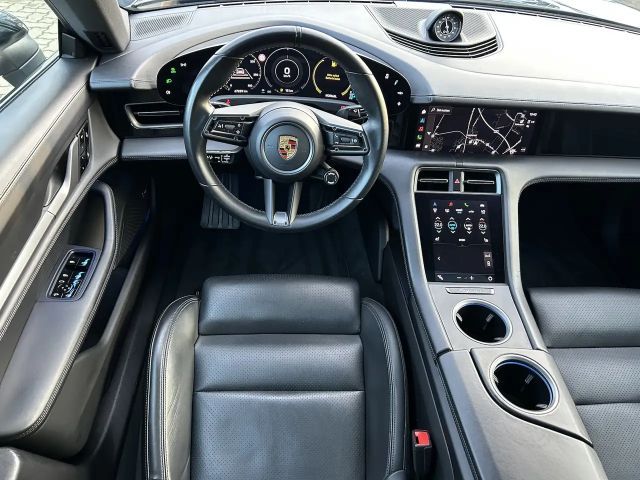 Porsche Taycan Performance Plus