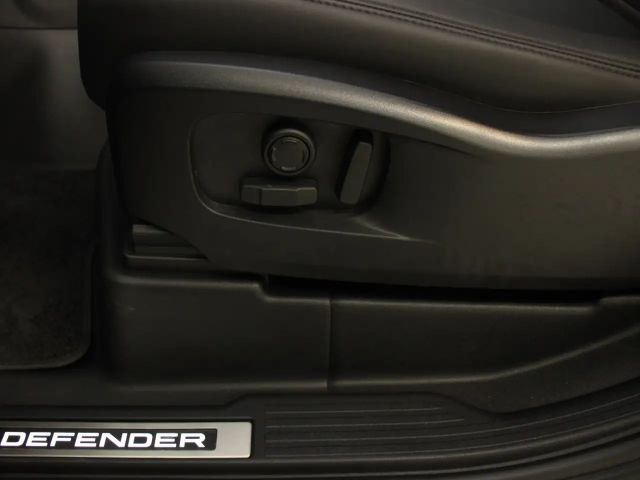 Land Rover Defender 90 D300 Dynamic SE