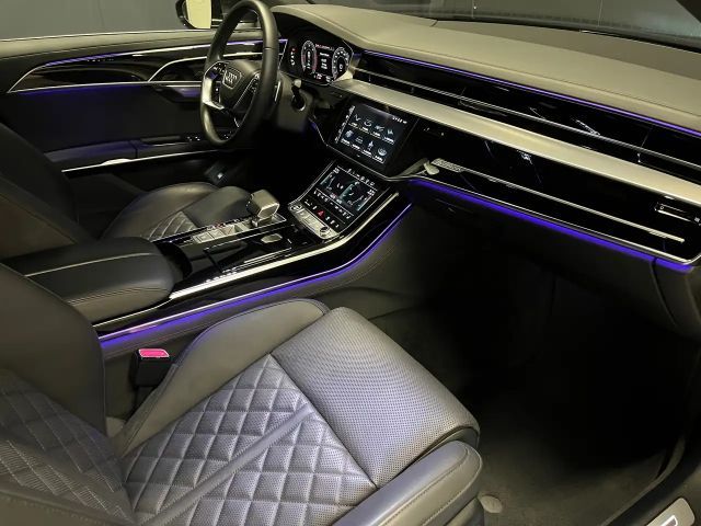 Audi A8 50 TDI Lang Quattro