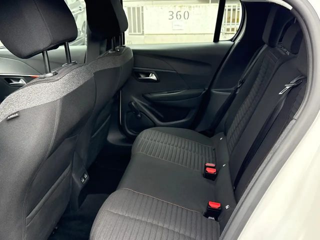 Peugeot E-208 Active Pack