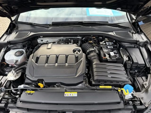 Volkswagen Golf 2.0 TDI DSG Golf VIII