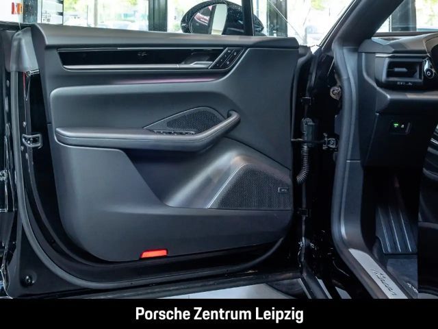 Porsche Macan Bose AHK ACC Panorama 4xSitzheizung
