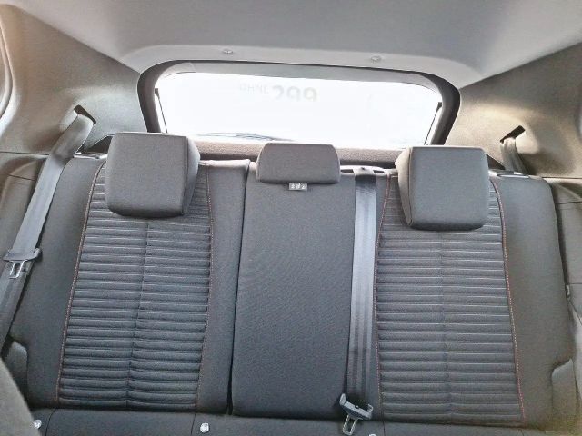 Peugeot E-2008 Active Pack