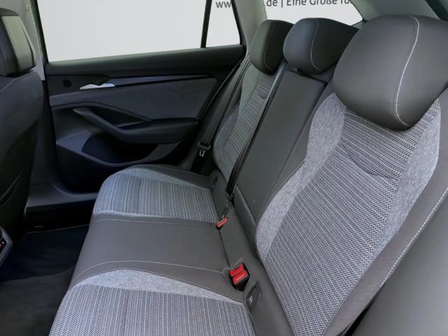 Skoda Superb 2.0 TDI Combi Selection