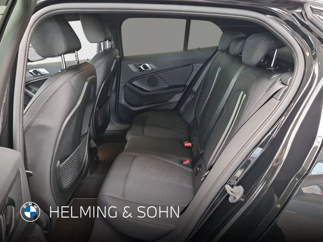 BMW 120 120d Sedan Sport Line