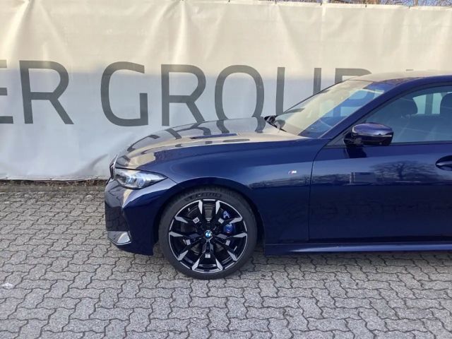 BMW 320 320d M-Sport Sedan xDrive