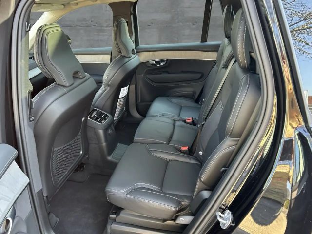 Volvo XC90 AWD Dark Plus T8