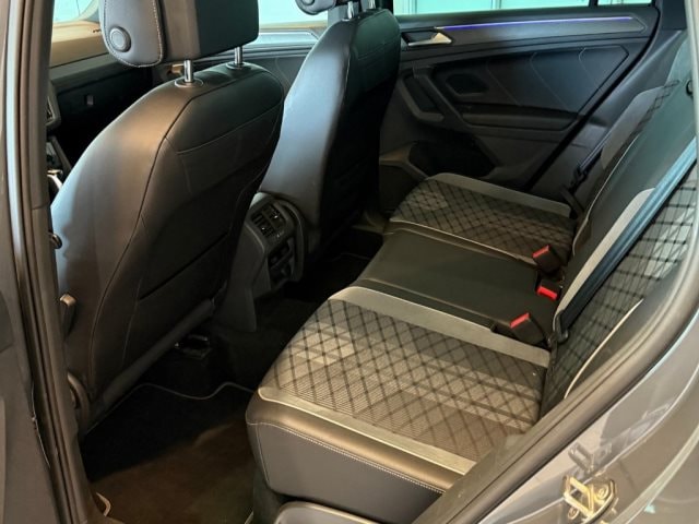 Volkswagen Tiguan 2.0 TDI 4Motion Diebsathlwarn. AHK Pano