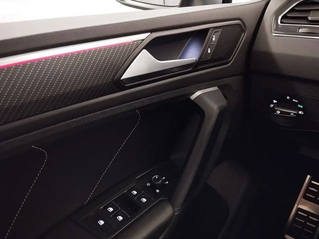 Volkswagen Tiguan 4Motion DSG R-Line