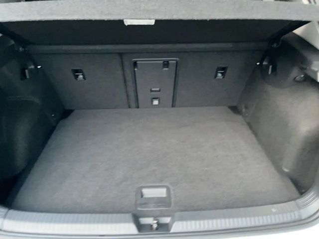 Volkswagen Golf 1.5 TSI Life