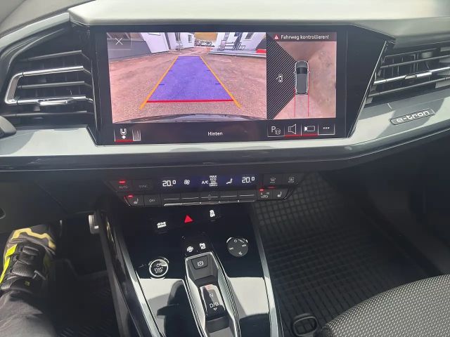 Audi Q4 e-tron 50 Quattro S-Line