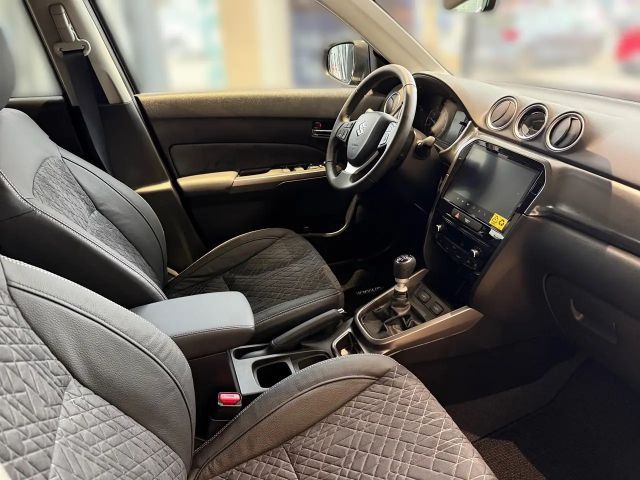 Suzuki Vitara Flash Hybrid