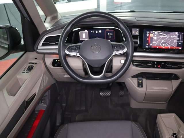 Volkswagen Multivan 2.0 TDI DSG Lang T7