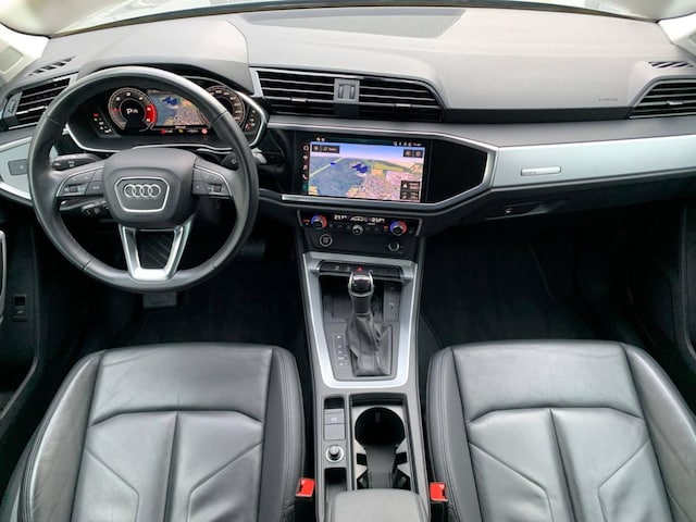Audi Q3 35 TDI S-Tronic