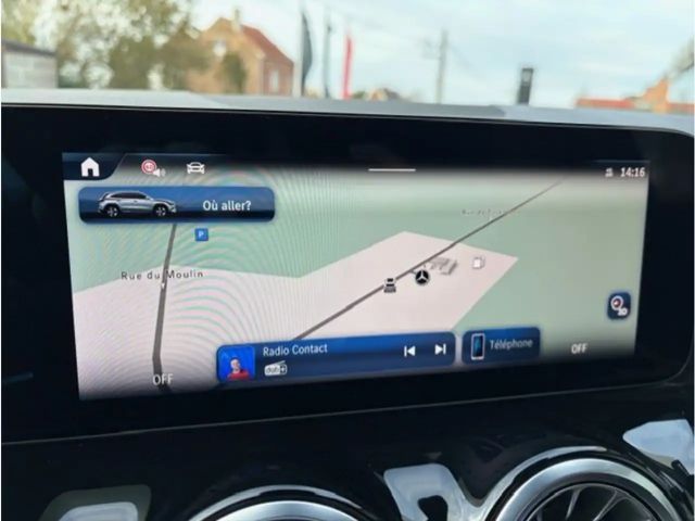 Mercedes-Benz GLA 180 AMG Line