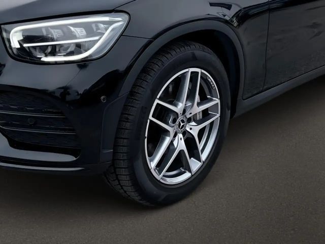 Mercedes-Benz GLC 300 4MATIC AMG Line