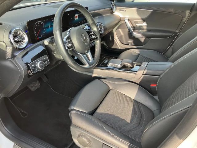 Mercedes-Benz CLA 200 Coupé