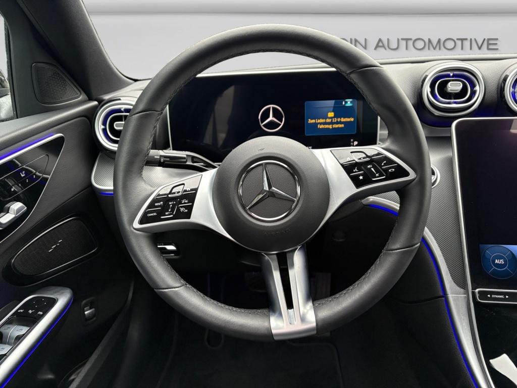 Mercedes-Benz C 200 AVANTGARDE Sedan