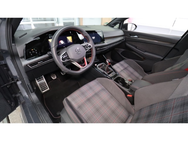 Volkswagen Golf 2.0 TSI Golf VIII