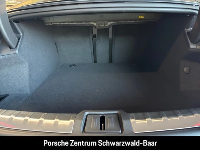 Porsche Taycan BOSE Abstandstempomat LED-Matrix Panorama