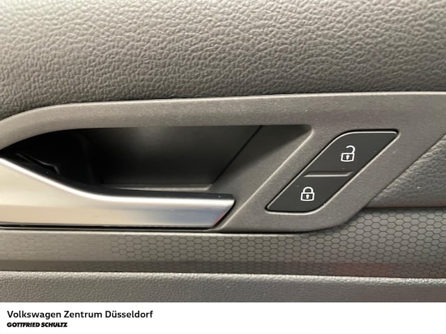 Volkswagen Golf 2.0 TSI DSG Style