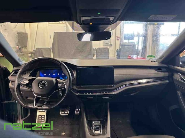 Skoda Octavia 2.0 TDI Combi Sport