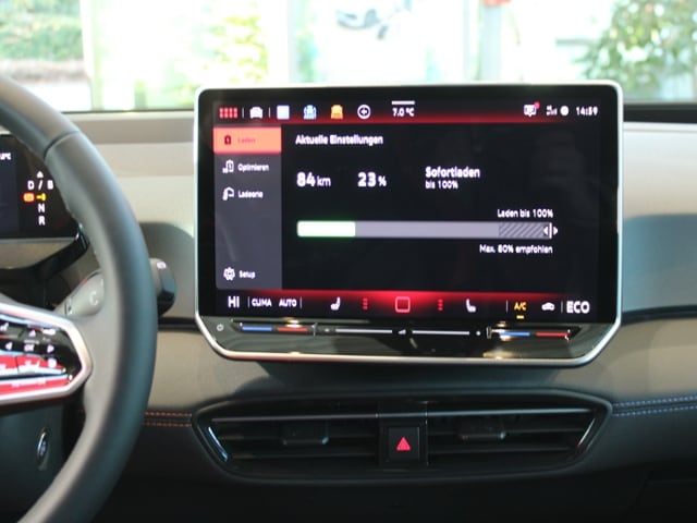 Volkswagen ID.3 FIRE+ICE *360°*H&K*KEYLESS*