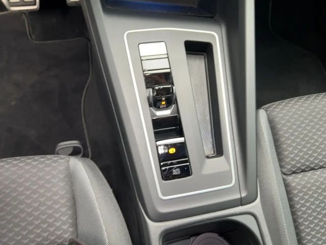 Volkswagen Golf 2.0 TDI DSG Golf VIII