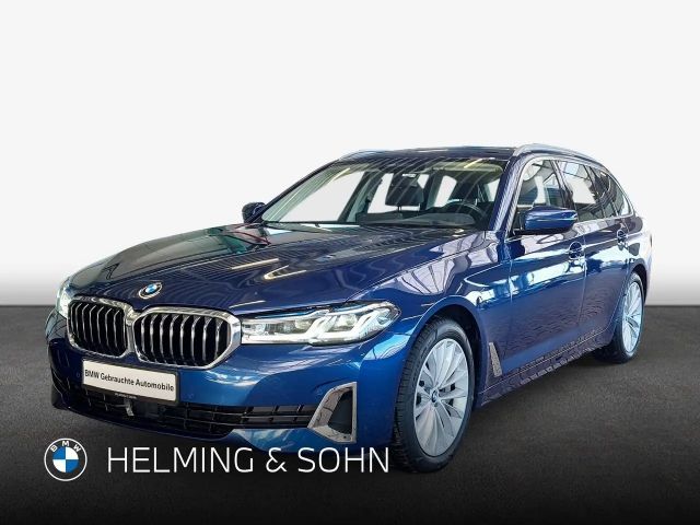 BMW 530 530d Luxury Line Touring xDrive